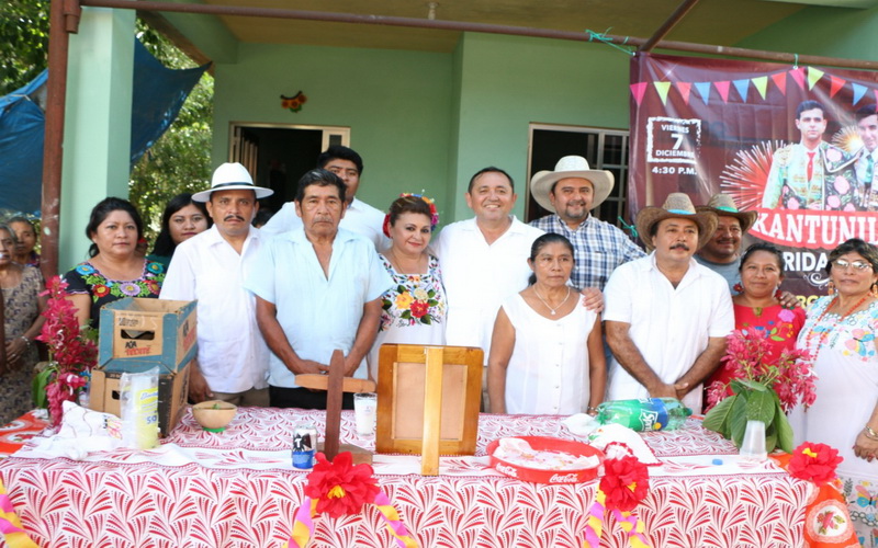 Con orgullo celebran el tradicional convite en Kantunilkin 1